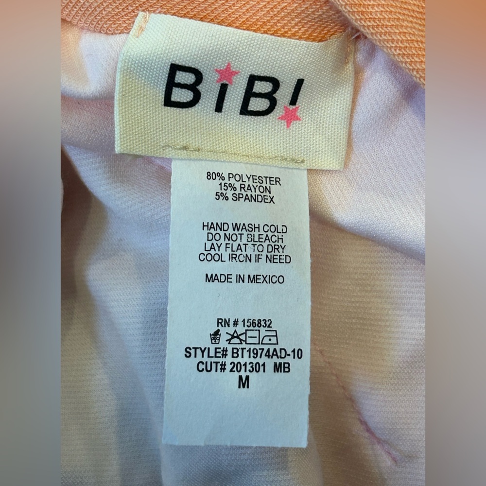 BiBi Colorblock V-Neck Pullover in Peach, Light Pink & Dusty Blue - Picture 4 of 6